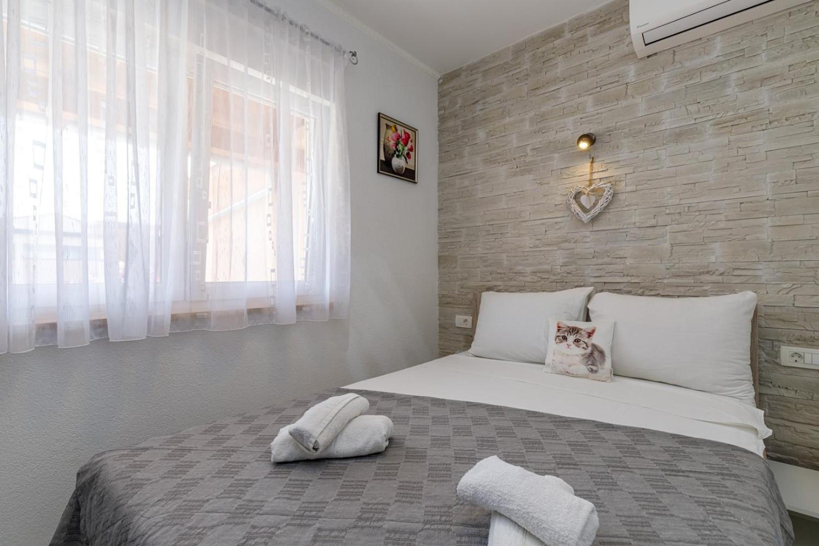 Genoa Rooms بوريتش الغرفة الصورة